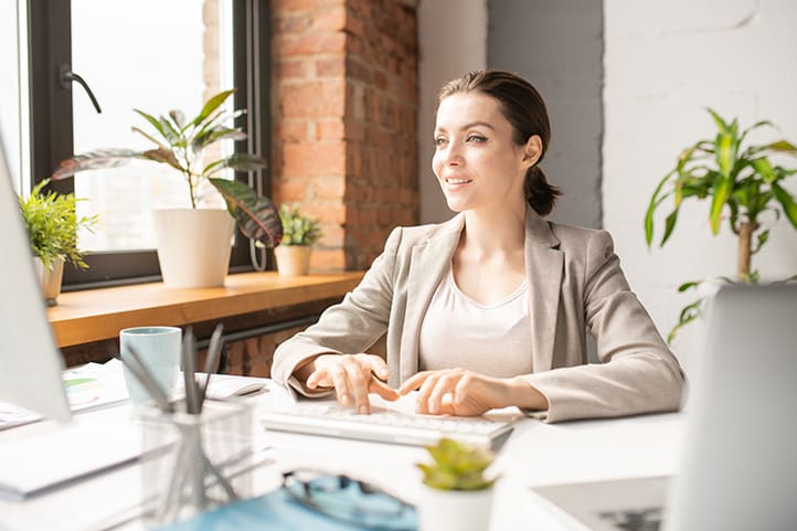 How Beneficial Is Web Redesign? A Complete Guide 1 when does my website need redesign